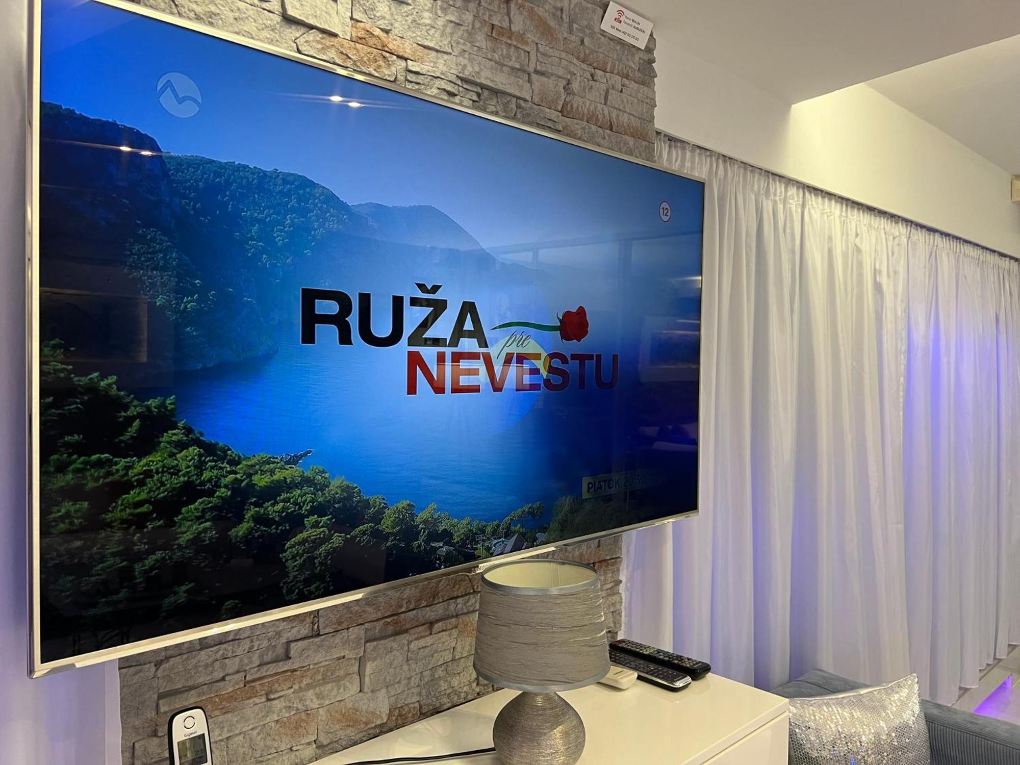Nice Life - Luxury Apartment In The Old Town. Братислава Экстерьер фото
